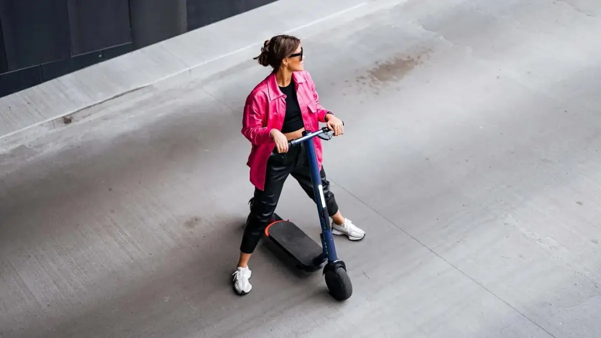 إطلاق أول سكوتر مزود بميزة في السيارات الكهربائية