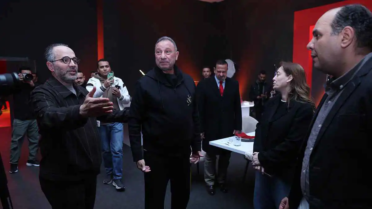 ليس الخطيب.. مفاجأة: من المسؤول عن صفقات الأهلي المصري؟