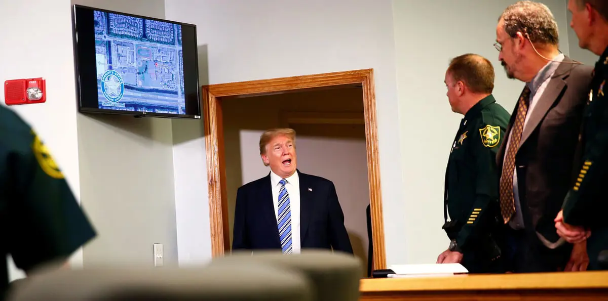 ترامب يتهم مكتب التحقيقات الفدرالي بالتقصير في منع هجوم فلوريدا