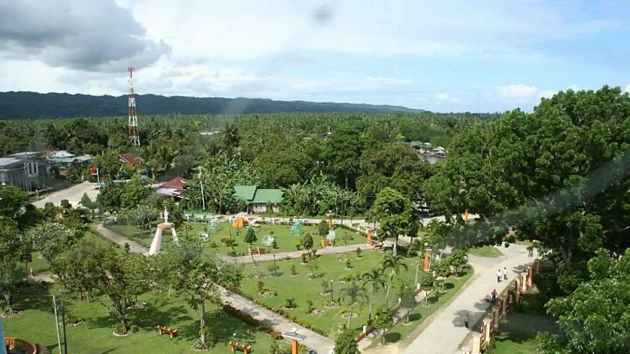 زلزال بقوة 6,9 درجة يهز وسط الفلبين (فيديو)