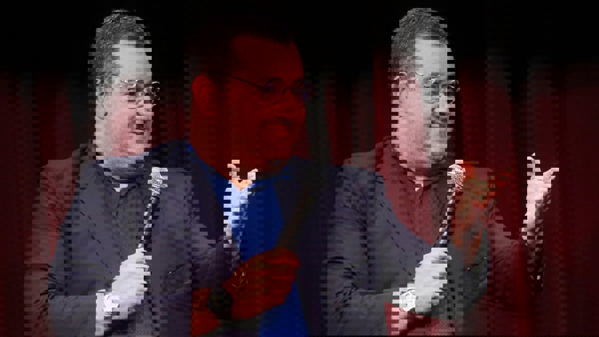 وكيل أعمال بول بوغبا ودي ليخت.. فيفا يرفع الإيقاف عن مينو رايولا (صورة)