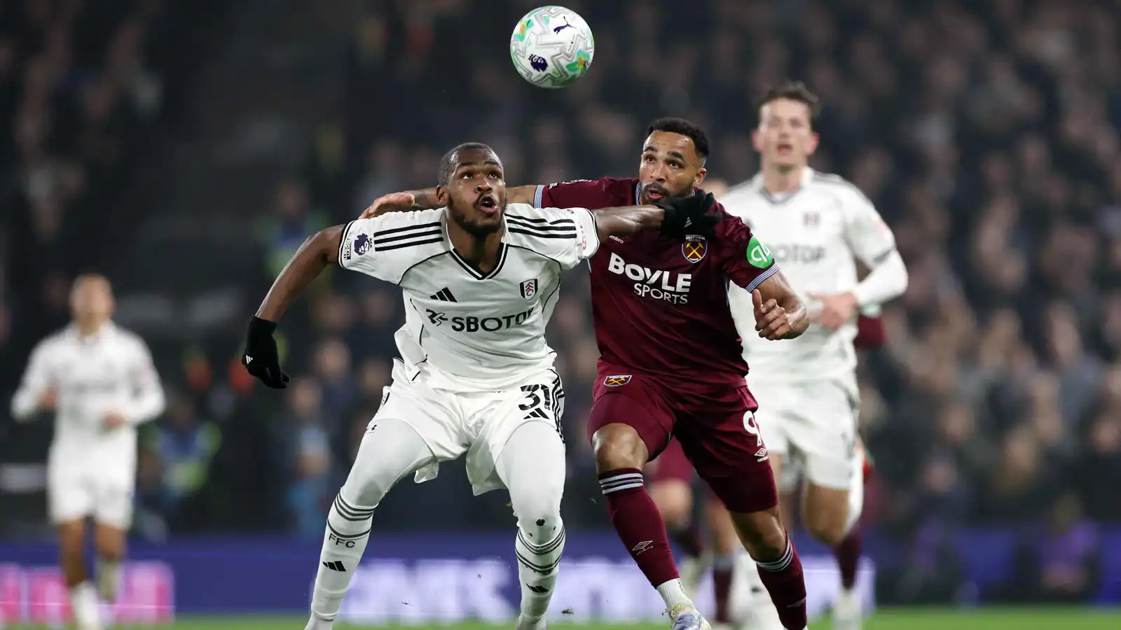 اقترب من تمثيل منتخب المغرب.. من هو "الصخرة" عيسى ديوب؟