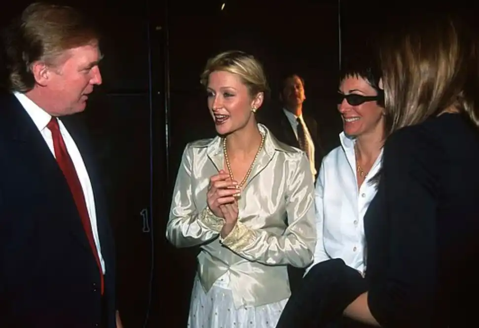 الصورة التي أشعلت الجدل