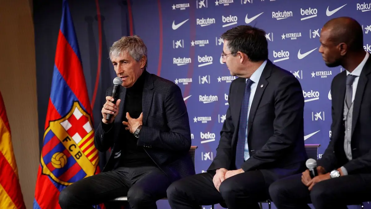 برشلونة يستغل فترة التوقف لمناقشة سوق انتقالات الصيف