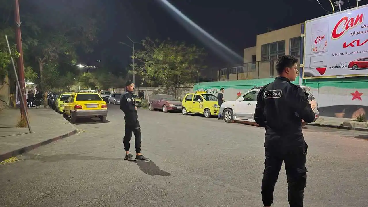 استهداف دورية للأمن السوري بقذيفة في بلدة "المزيريب" بريف درعا