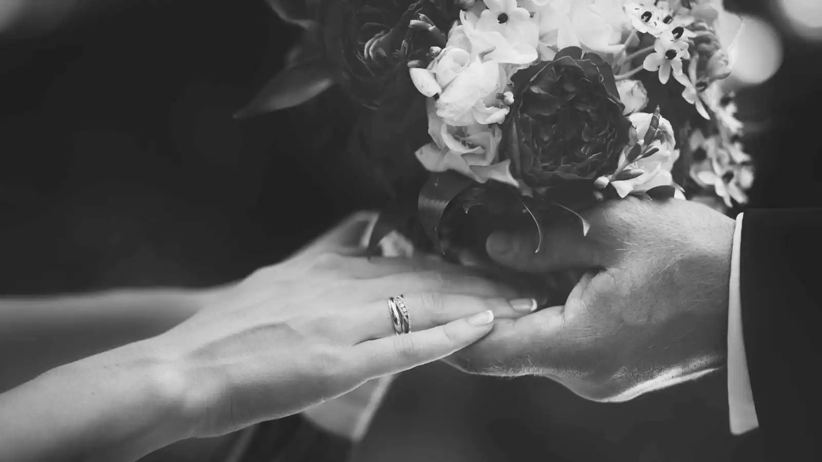 رحيل مفاجئ لعروس مصرية بعد ساعات من زفافها