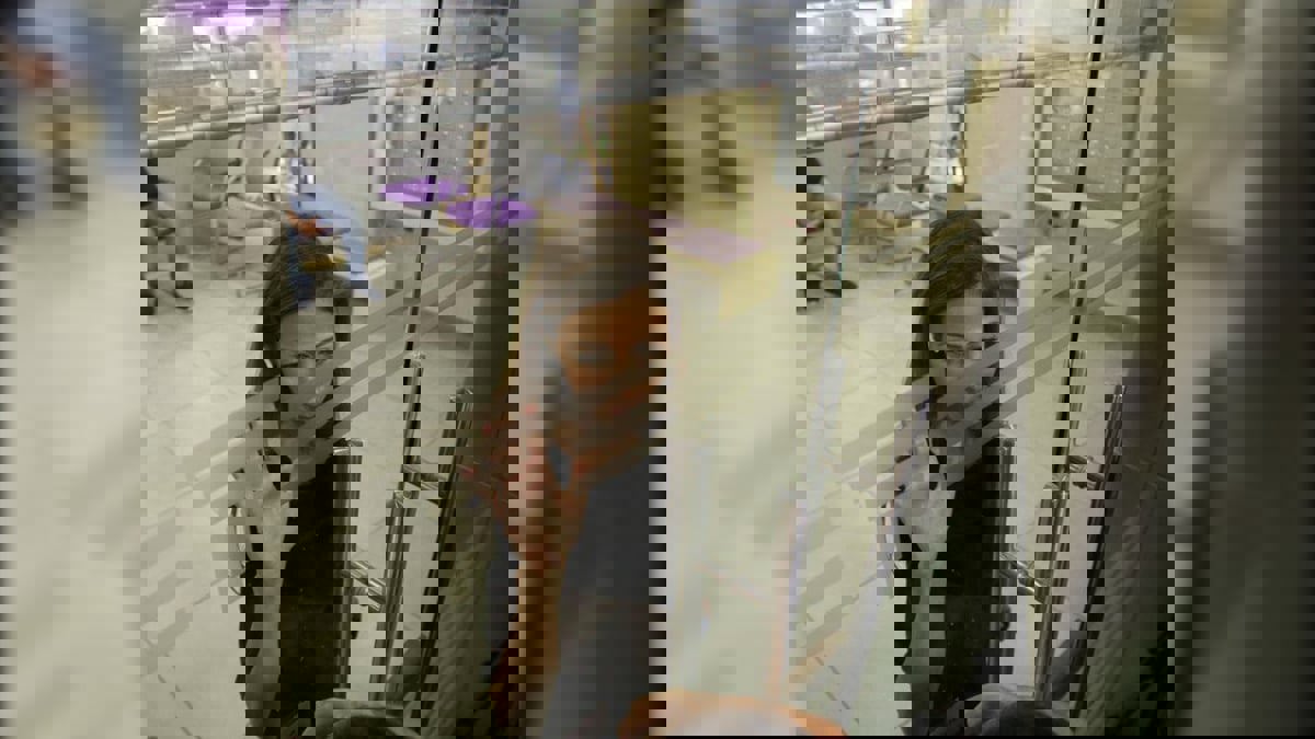 برلمانية لبنانية تنهي اعتصامها في بنك بيبلوس 