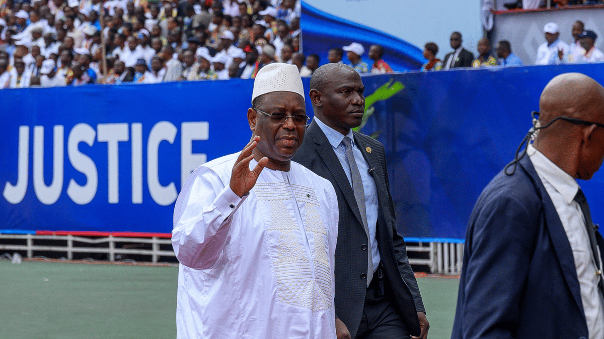 رئيس السنغال يحسم الجدل بشأن نهاية ولايته