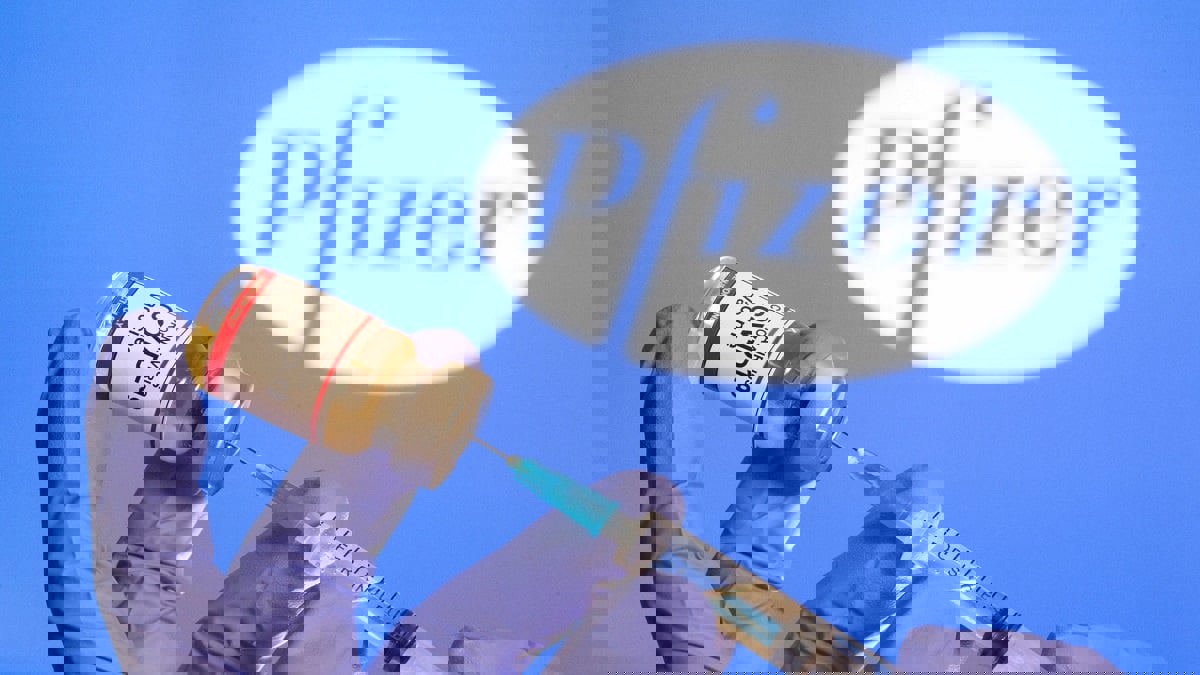 دراسة: لقاح "فايزر" فعال فيما يبدو ضد سلالة كورونا المكتشفة في بريطانيا