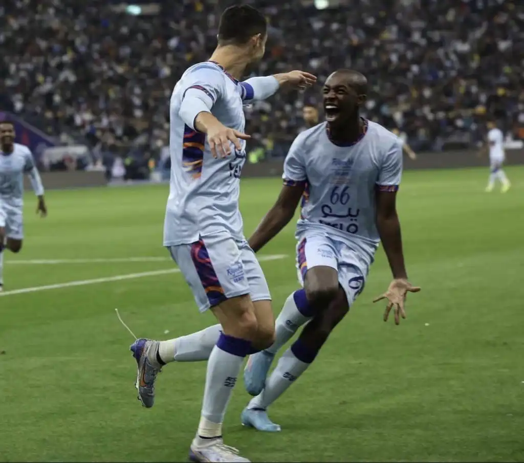 رونالدو وسعود عبد الحميد