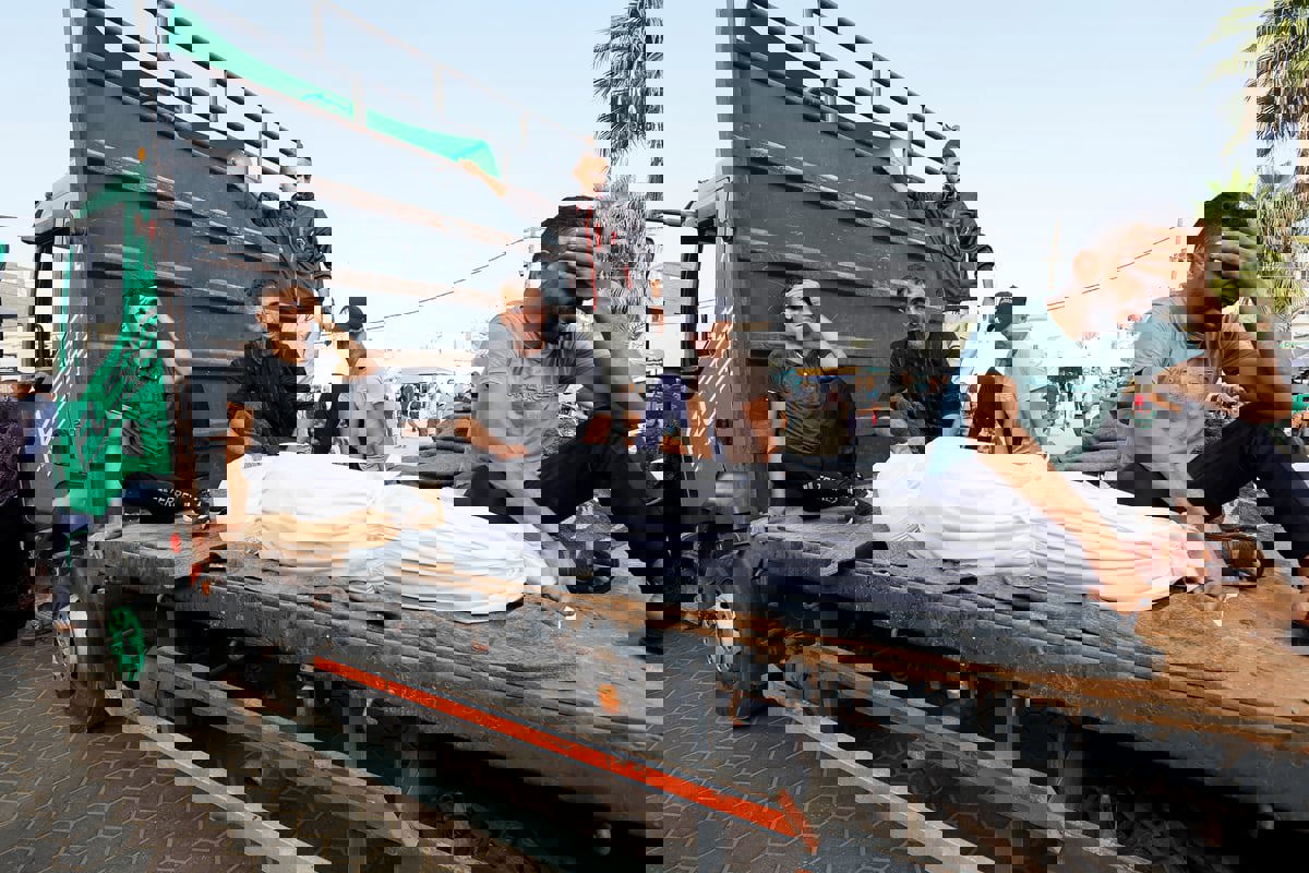 "صحة غزة": 200 قتيل في غارات إسرائيلية الليلة الماضية 