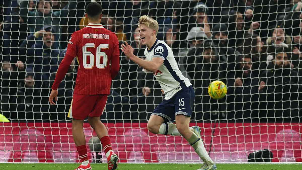 توتنهام يدك شباك ليفربول بهدف قاتل في ذهاب نصف نهائي كأس الرابطة