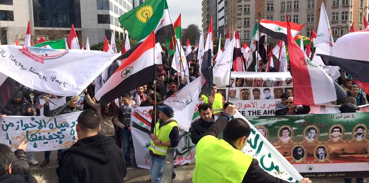 عقب أحداث البصرة .. مسؤول إيراني يطالب بالتحقيق في تواجد العراقيين في بلاده