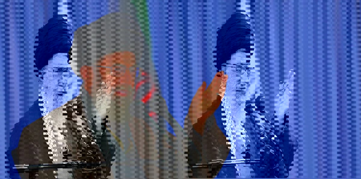 خامنئي: نية أمريكا نقل سفارتها للقدس علامة على عجزها وفشلها