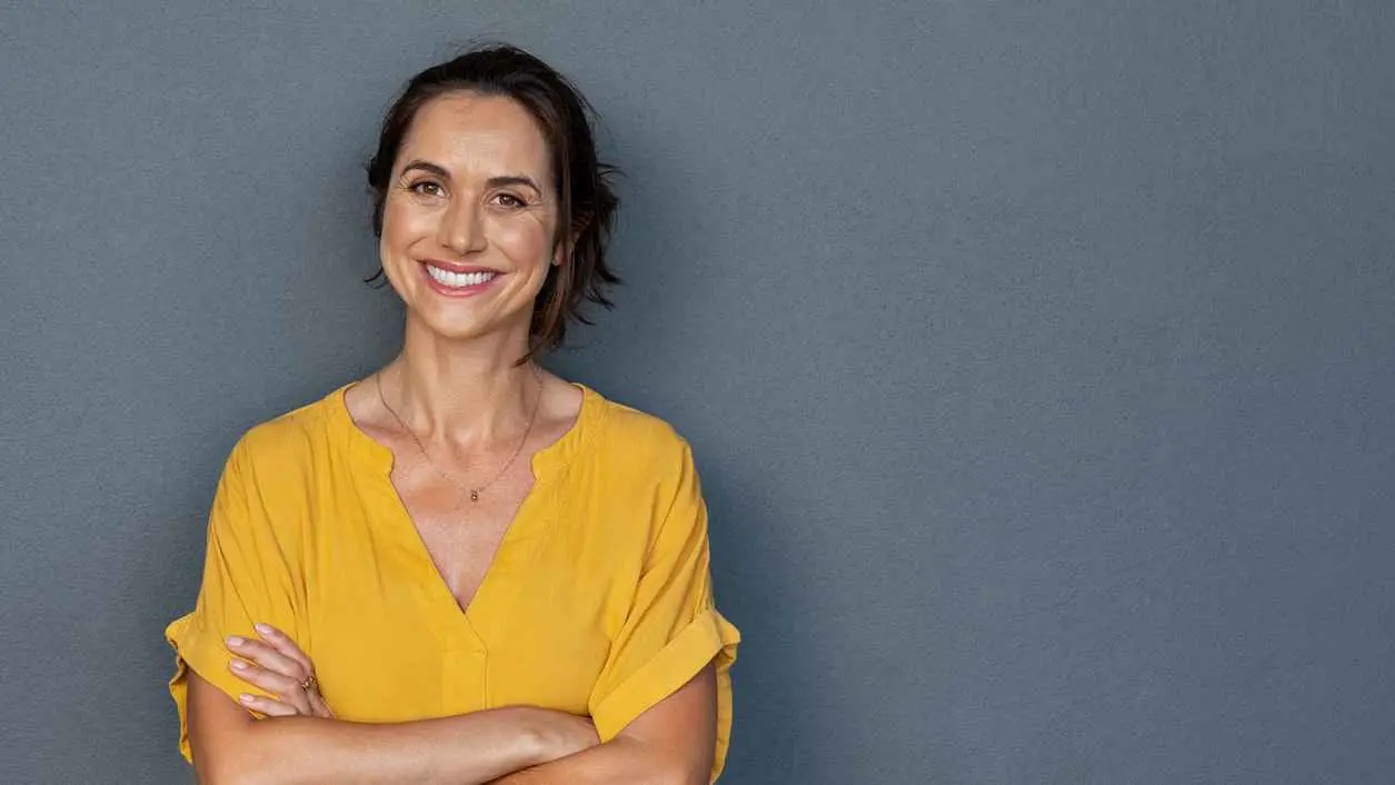 5 عادات صديقة لهرمونات النساء بعد الأربعين