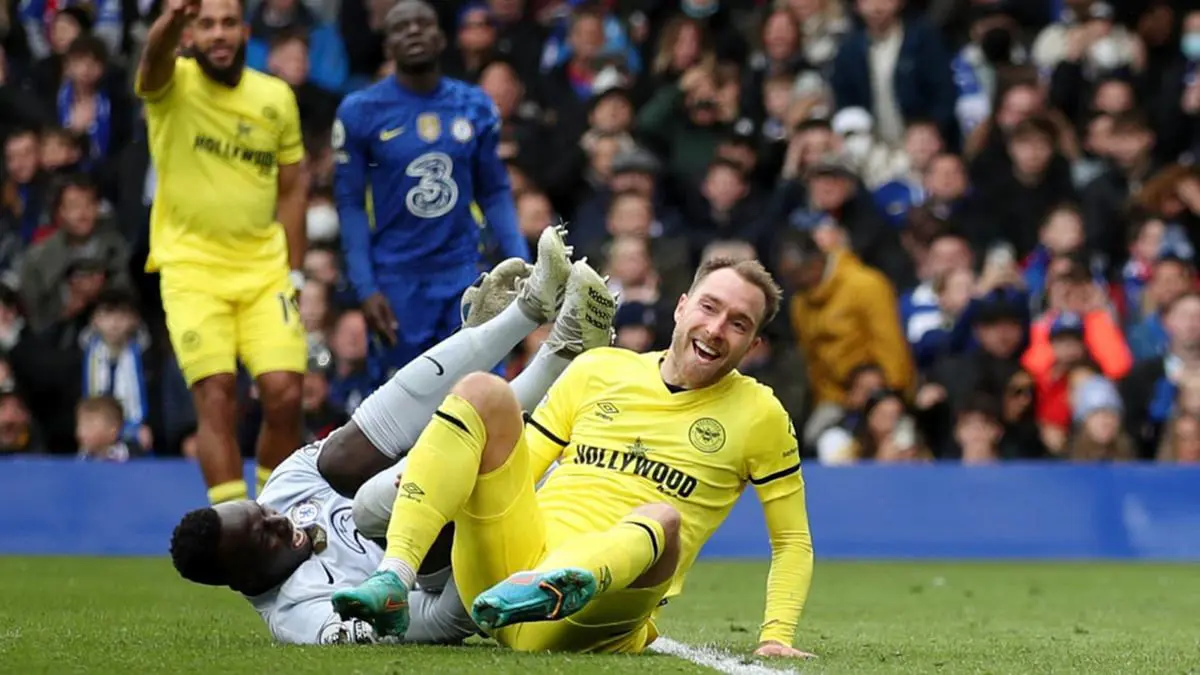 إريكسن يتسبب بصراع جديد بين مانشستر يونايتد وتوتنهام