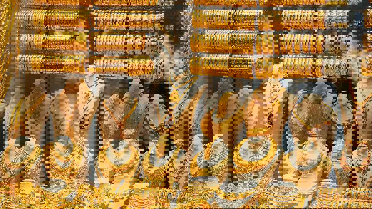 الذهب يلقى الدعم من مخاوف السلالة دلتا.. والأنظار على التضخم