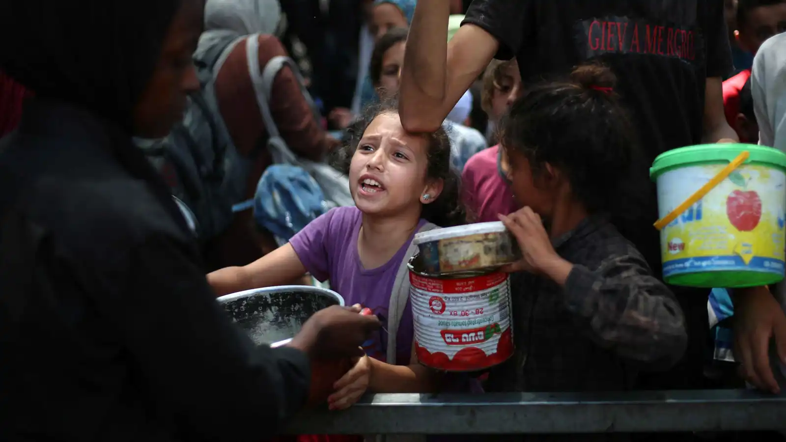 تحذير أممي: شريان الحياة الأخير في غزة ينهار