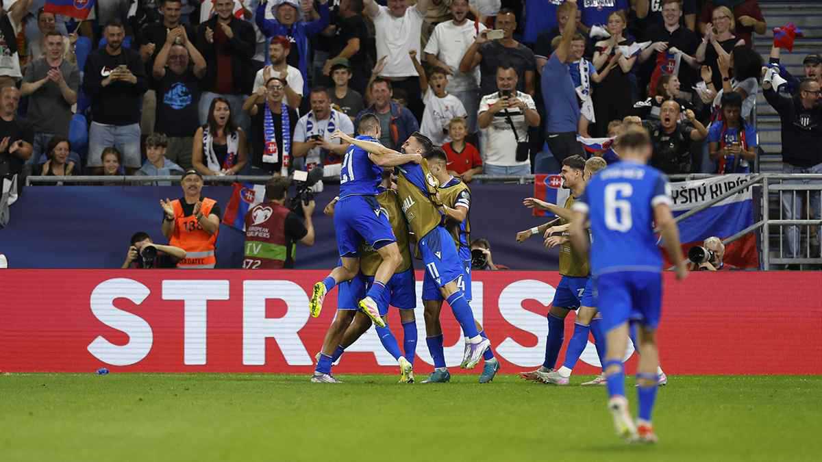 سلوفاكيا تفجر المفاجأة وتفوز على ألمانيا في افتتاح تصفيات أوروبا لمونديال 2026