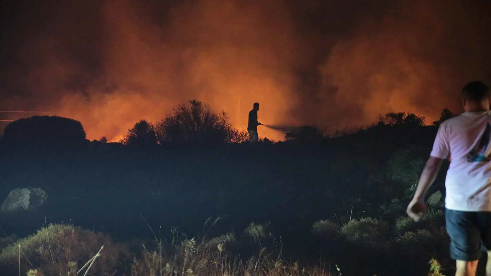 حرائق إزمير التركية