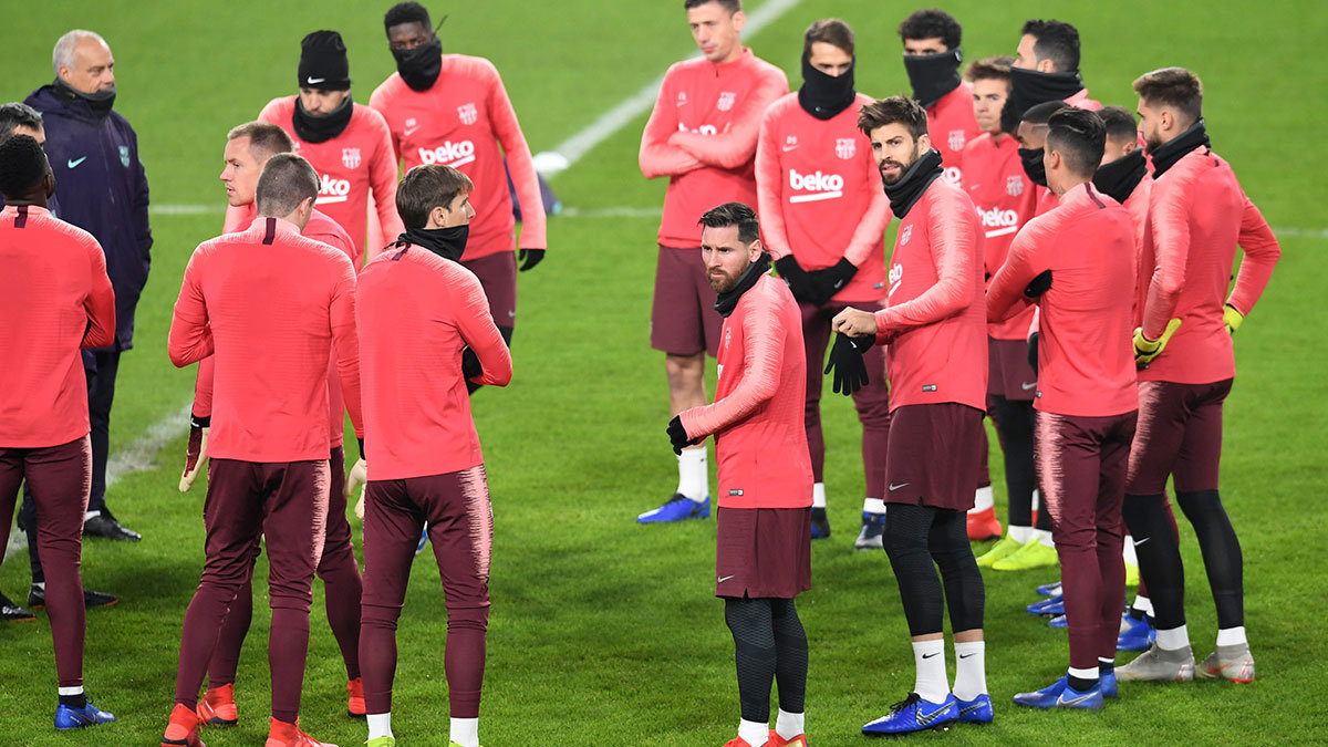 موعد مباراة برشلونة وآيندهوفن اليوم في دوري أبطال أوروبا