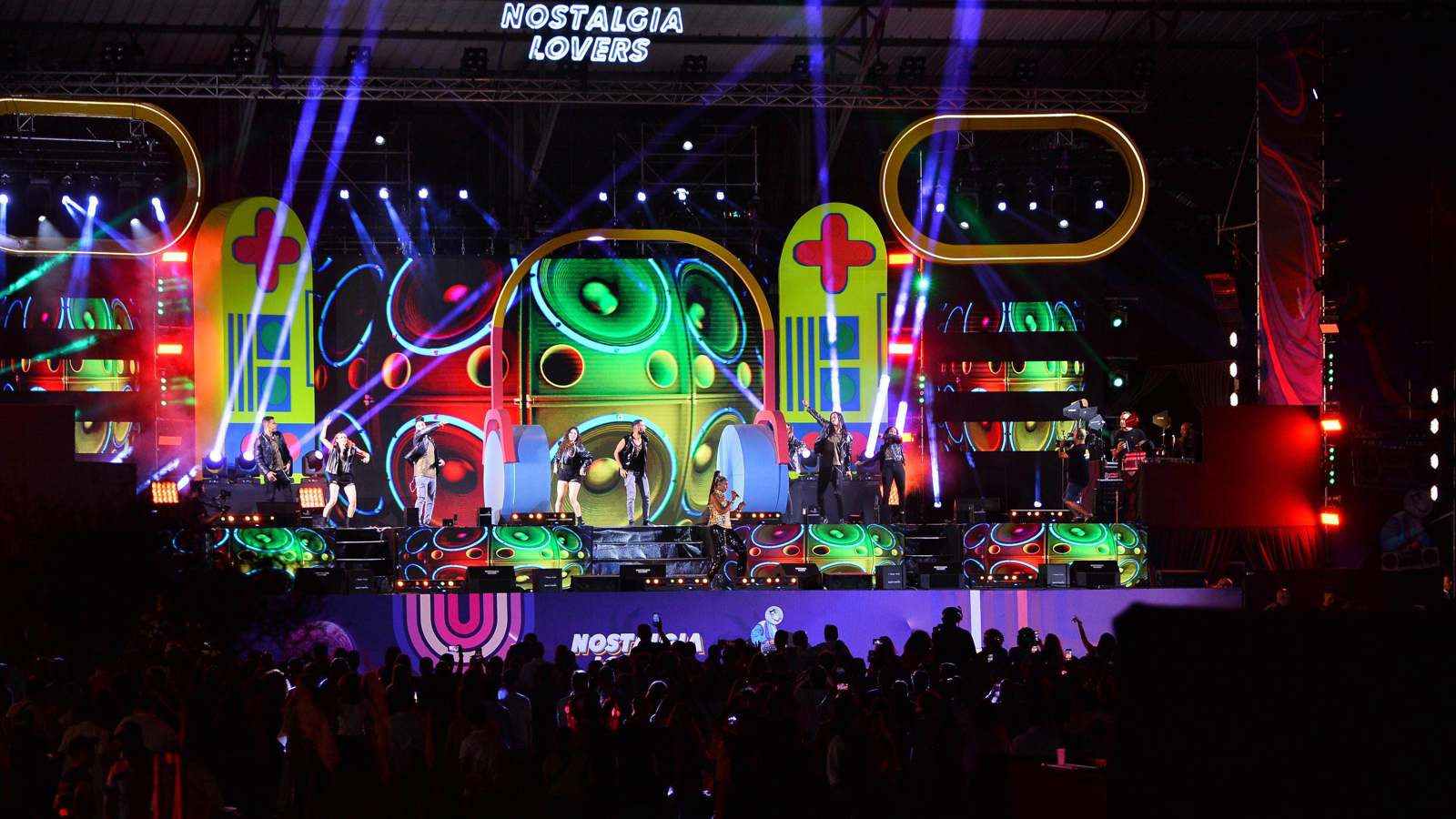 "نوستالجيا" تستحضر التاريخ المغربي بعروض فنية ساحرة