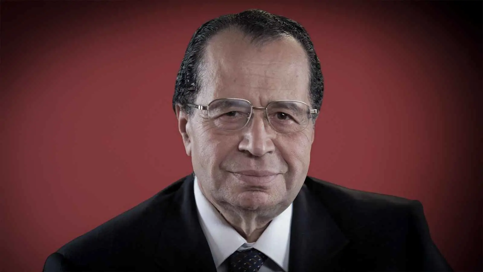 وفاة السياسي التونسي نور الدين حشاد