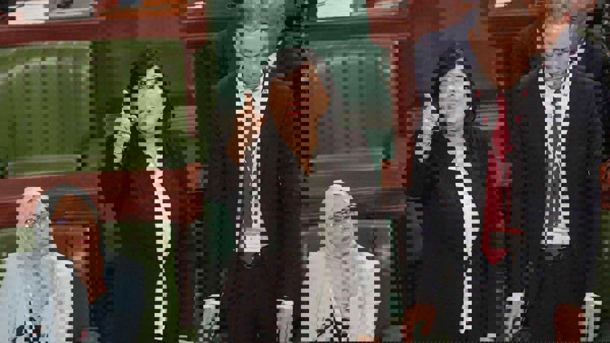 تونس.. "الدستوري الحر" يصعّد احتجاجاته وقياداته تدخل إضرابا عن الطعام