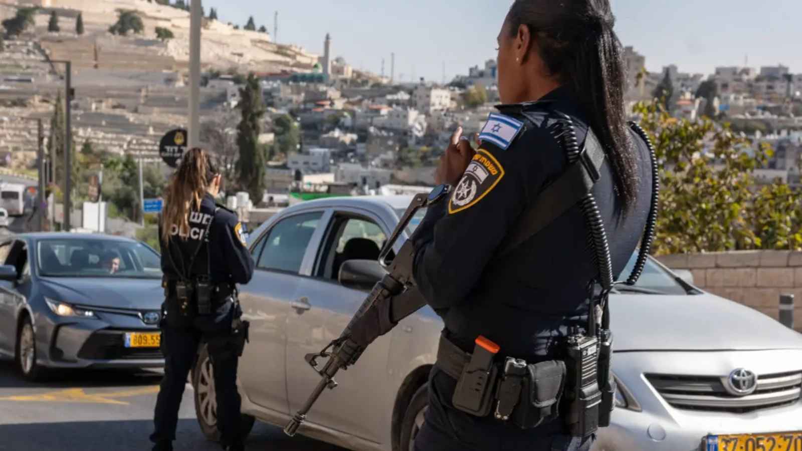 إسرائيل.. اعتقال مسؤول في مؤسسة طبية بشبهة "حادث أمني خطير"