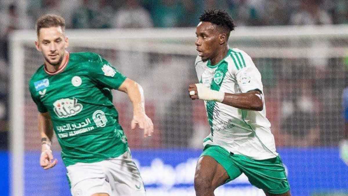 جوهرة مهملة.. أسطورة الأهلي والنصر يوجه رسالة لنجم الكرة السعودية (فيديو)