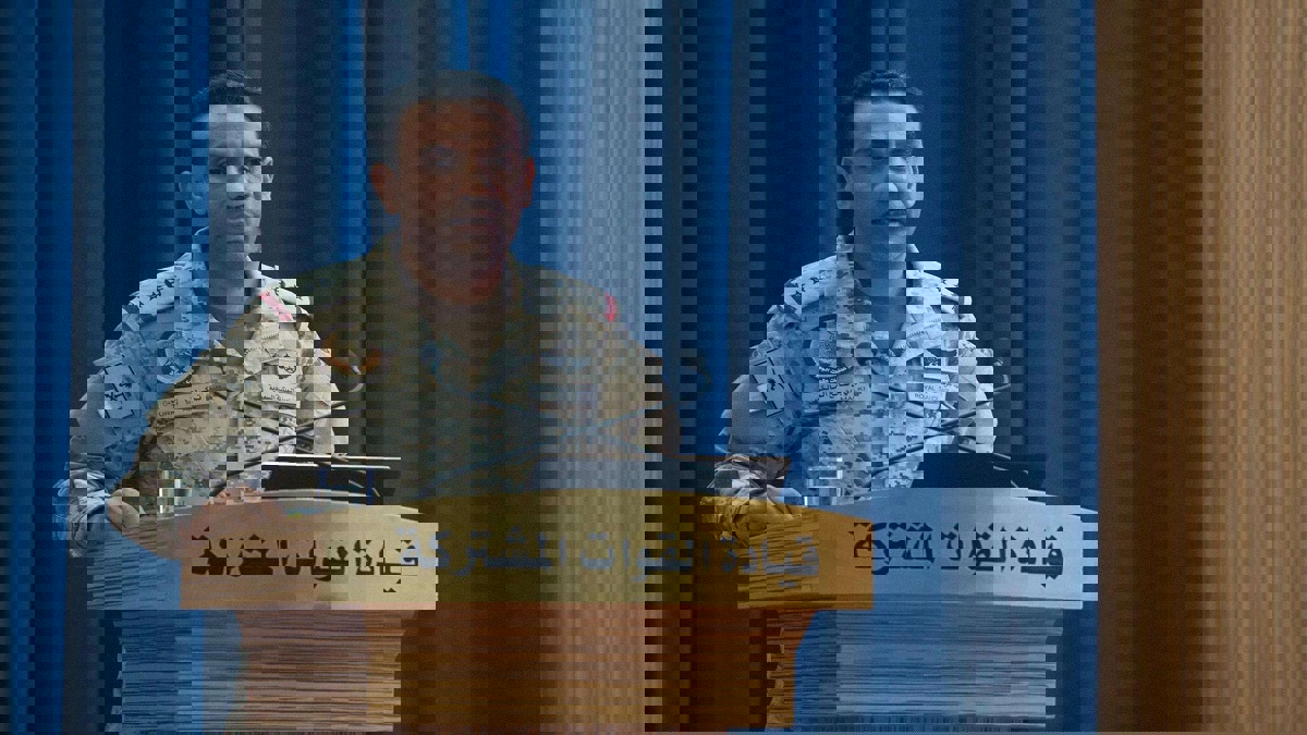 التحالف العربي: محاولات حوثية لاستفزازنا بالطائرات المسيرة والقوارب المفخخة (فيديو)