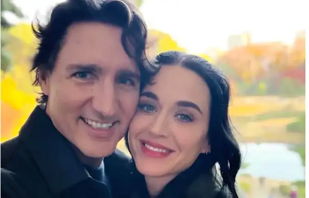 كاتي بيري وجاستن ترودو في طوكيو