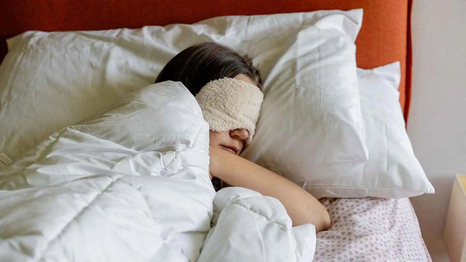 أثناء النوم.. دماغك يستعد للأحداث قبل وقوعها