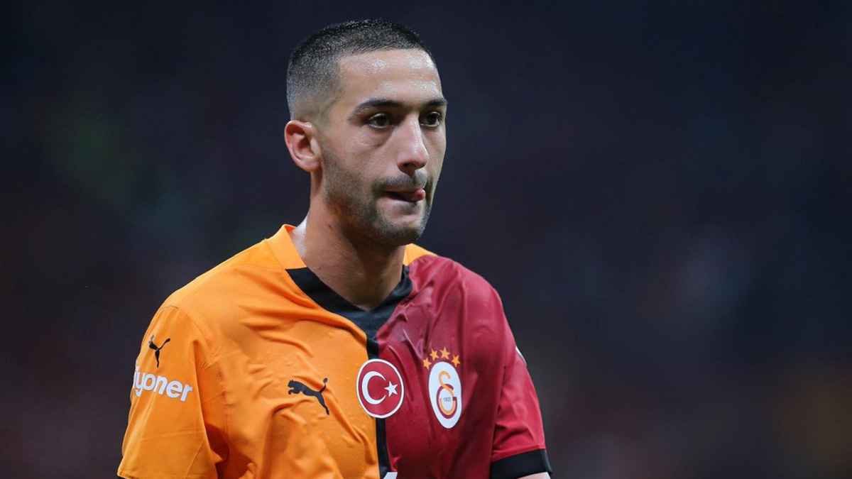 3 أندية إسبانية تدخل السباق لضم حكيم زياش