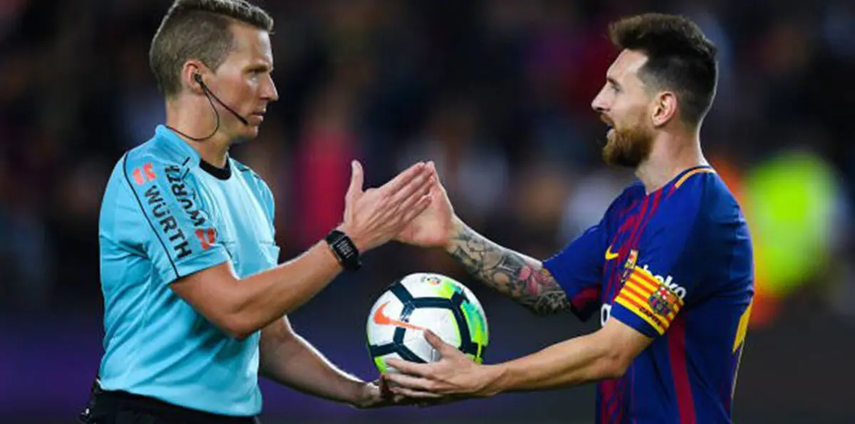 ميسي يقترب من الرقم القياسي لغريمه كريستيانو رونالدو