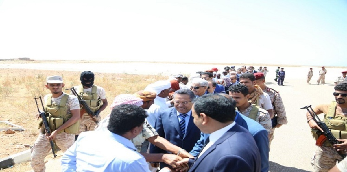 رئيس الوزراء اليمني يصل مأرب في أول زيارة تفقدية