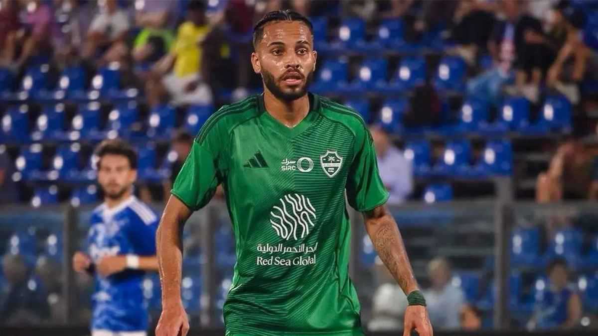 جامل على حسابي.. "طريد" الأهلي السعودي يوجه اتهاما خطيرا ليايسله