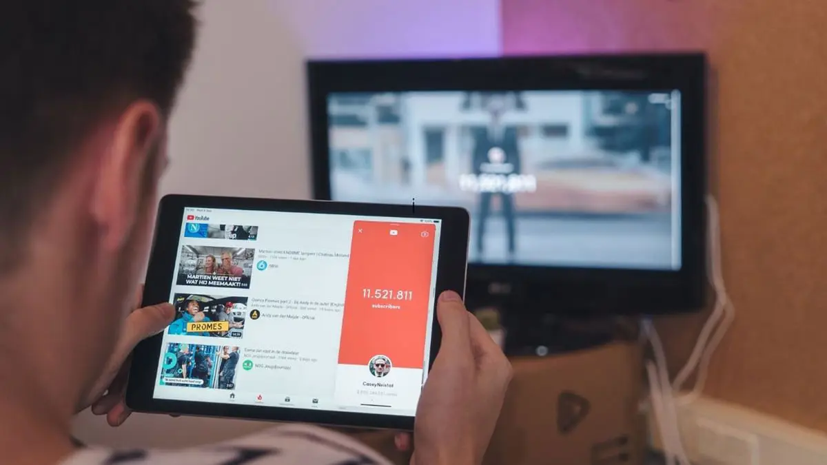 "Pinch to Zoom".. ميزة جديدة من يوتيوب لتكبير وتصغير الفيديو