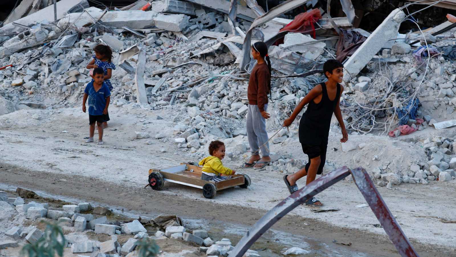 "رقم مهول".. الأسلحة المتفجرة تقتل عدداً ضخماً من الأطفال في 2024