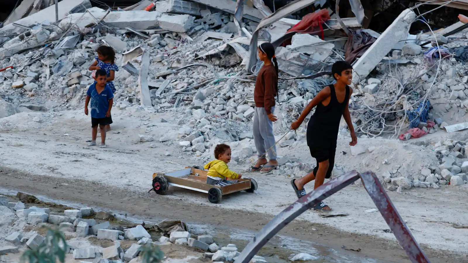 "رقم مهول".. الأسلحة المتفجرة تقتل عدداً ضخماً من الأطفال في 2024