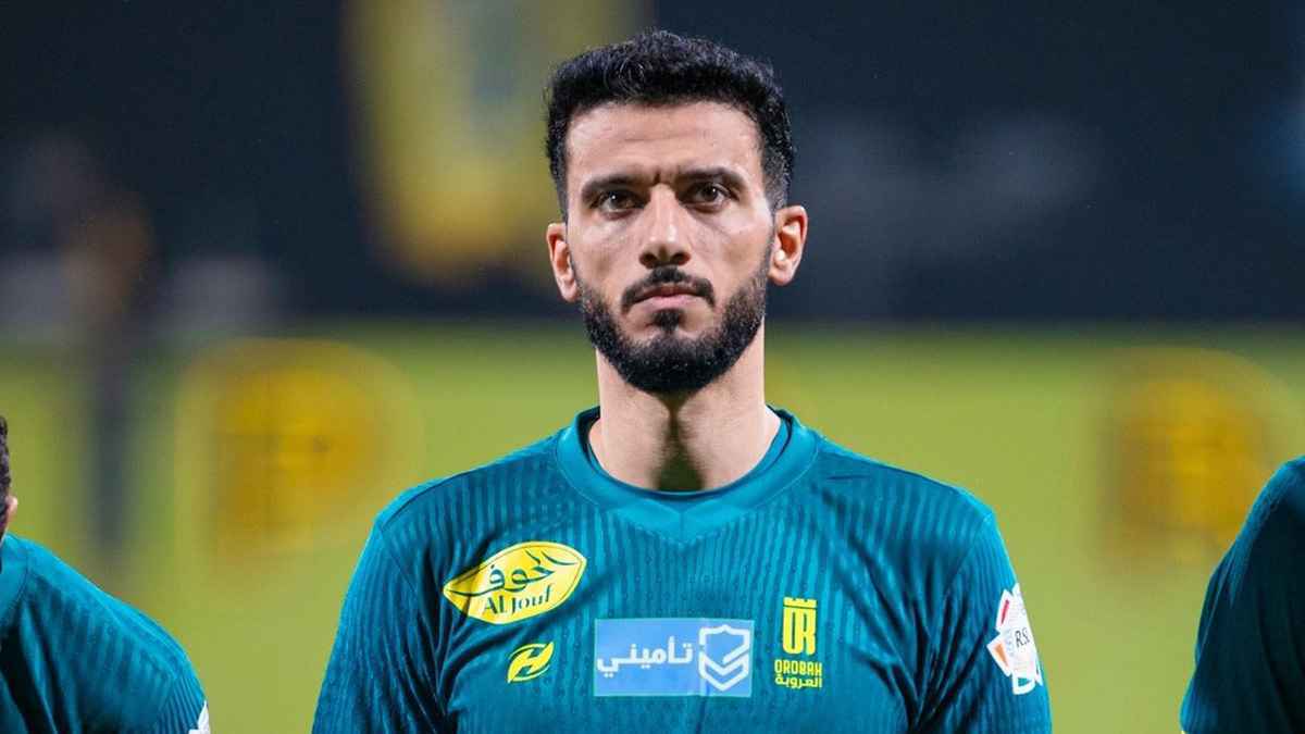 ناد سعودي "مفاجئ" يفاوض عمر السومة