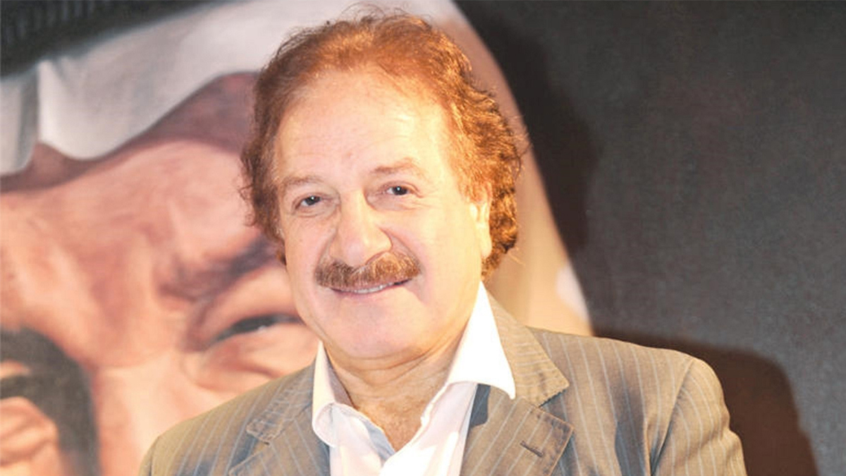 محمد المنصور يروي قصة طريفة حدثت مع والدته أثناء حضورها عرضا مسرحيا له (فيديو)