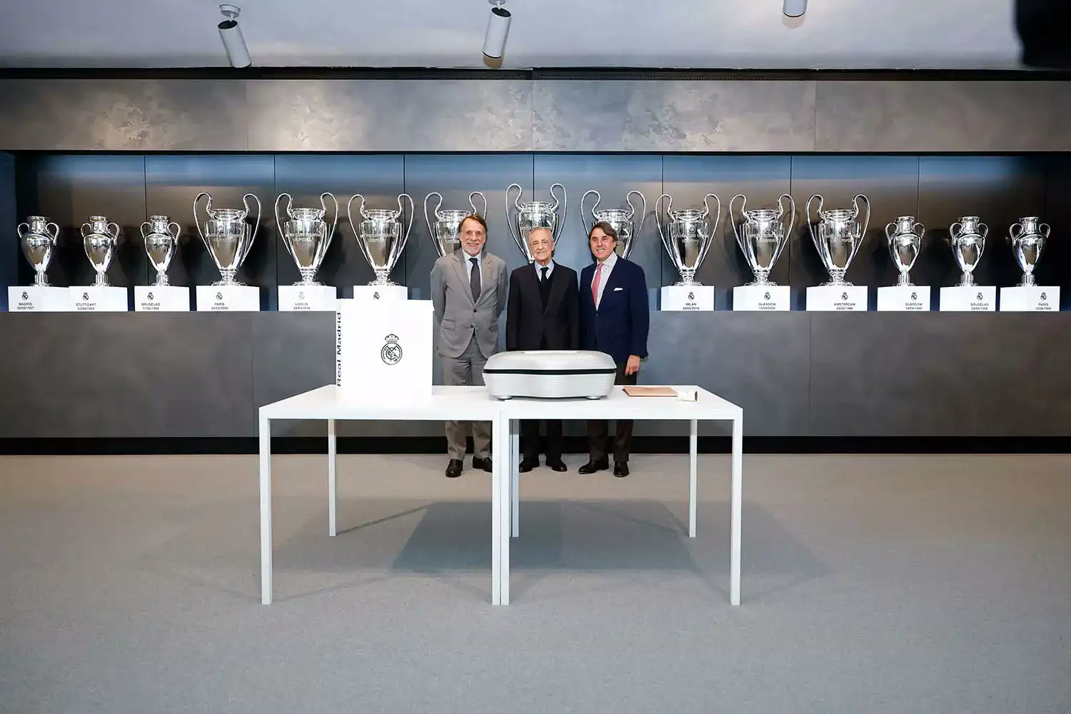 كتاب "قلب أبيض"