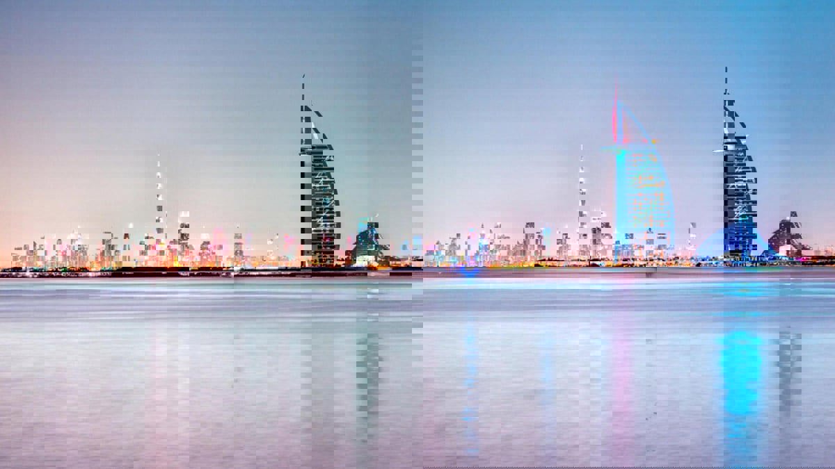 دبي تعلن استئناف الحركة الاقتصادية الأربعاء المقبل