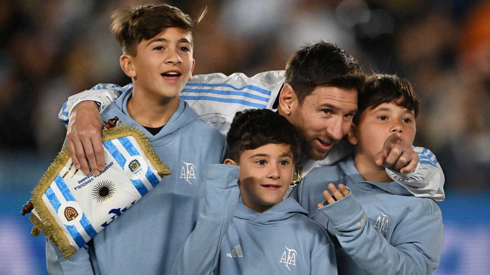 ملخص وأهداف ورجل مباراة الأرجنتين وفنزويلا في تصفيات كأس العالم