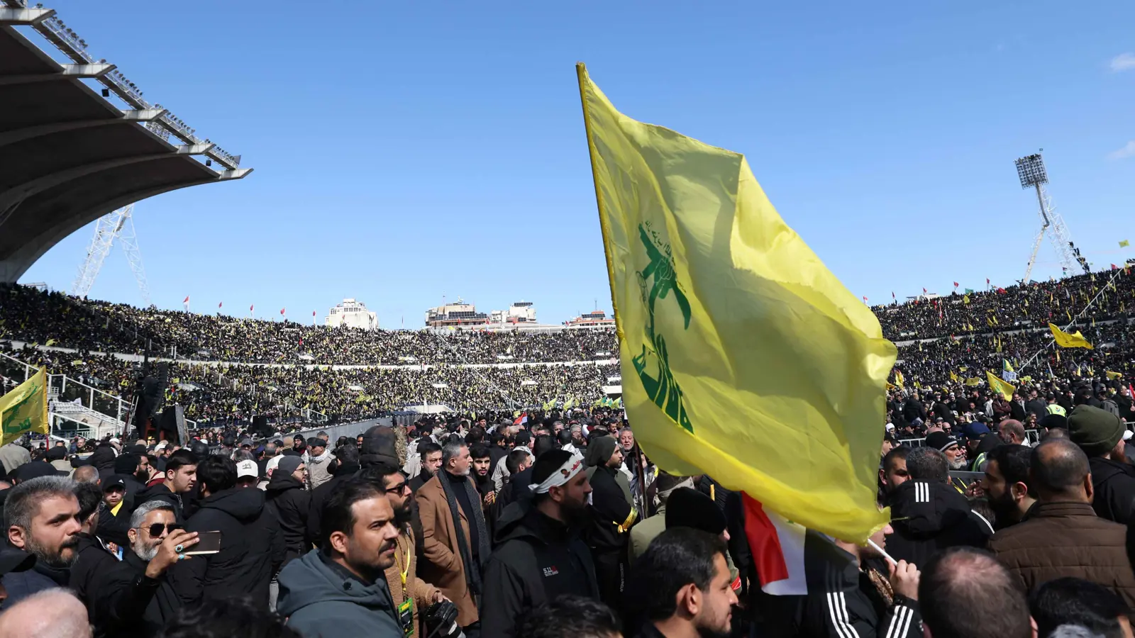 ماس وكوكايين.. تحقيق يفك لغز نشاط حزب الله الخفي في أفريقيا