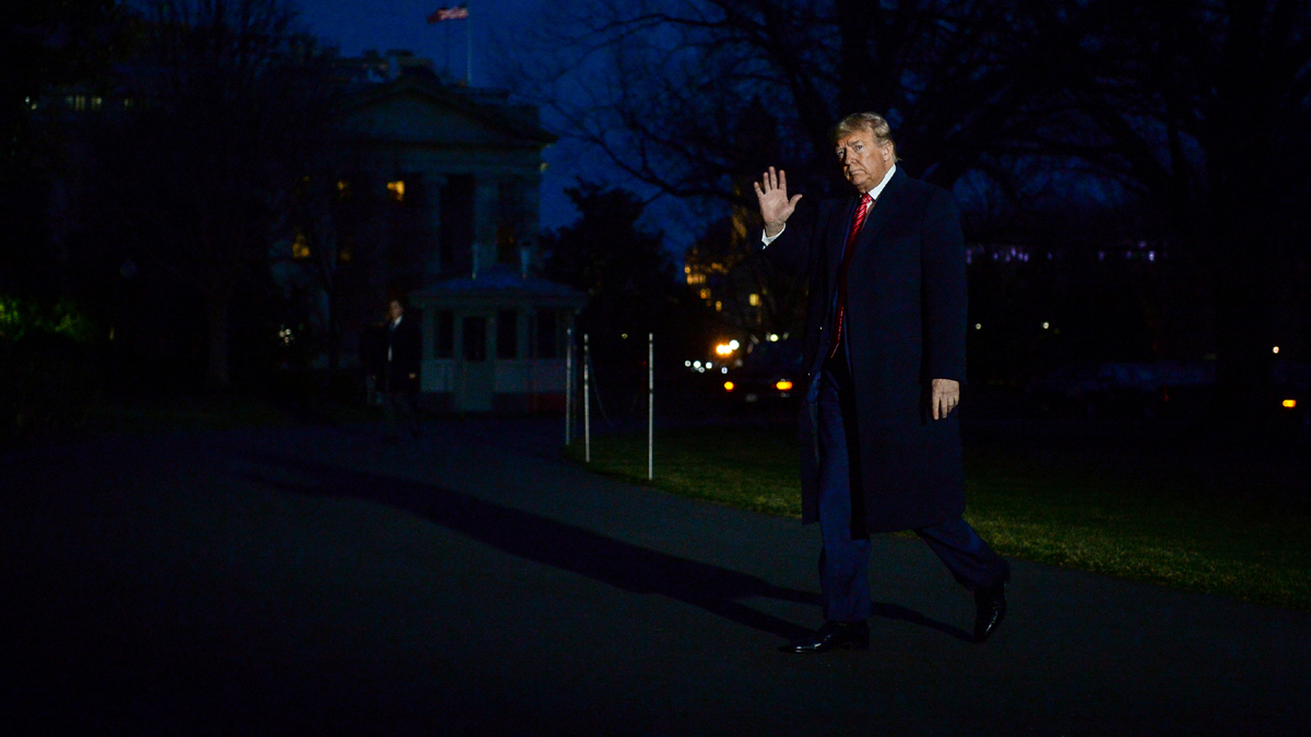 ترامب يدعو روسيا إلى التوقف عن دعم "فظائع نظام الأسد"