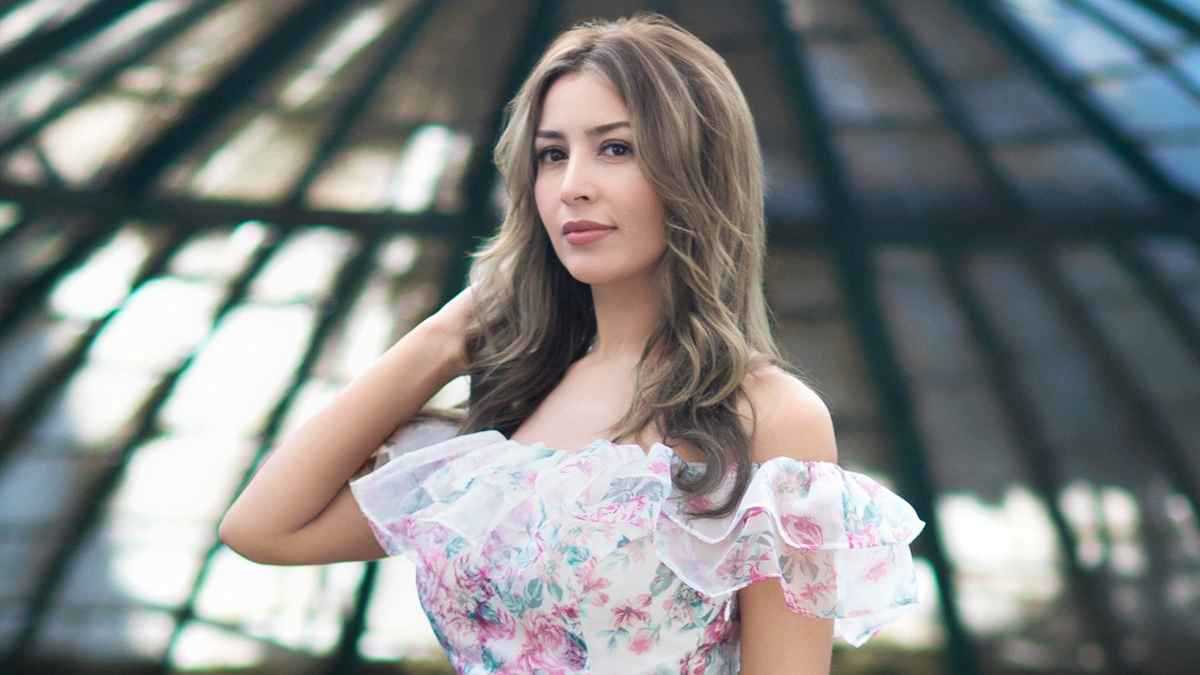 جنّات: عشت قصة حب "من طرف واحد" مع كاظم الساهر (فيديو)