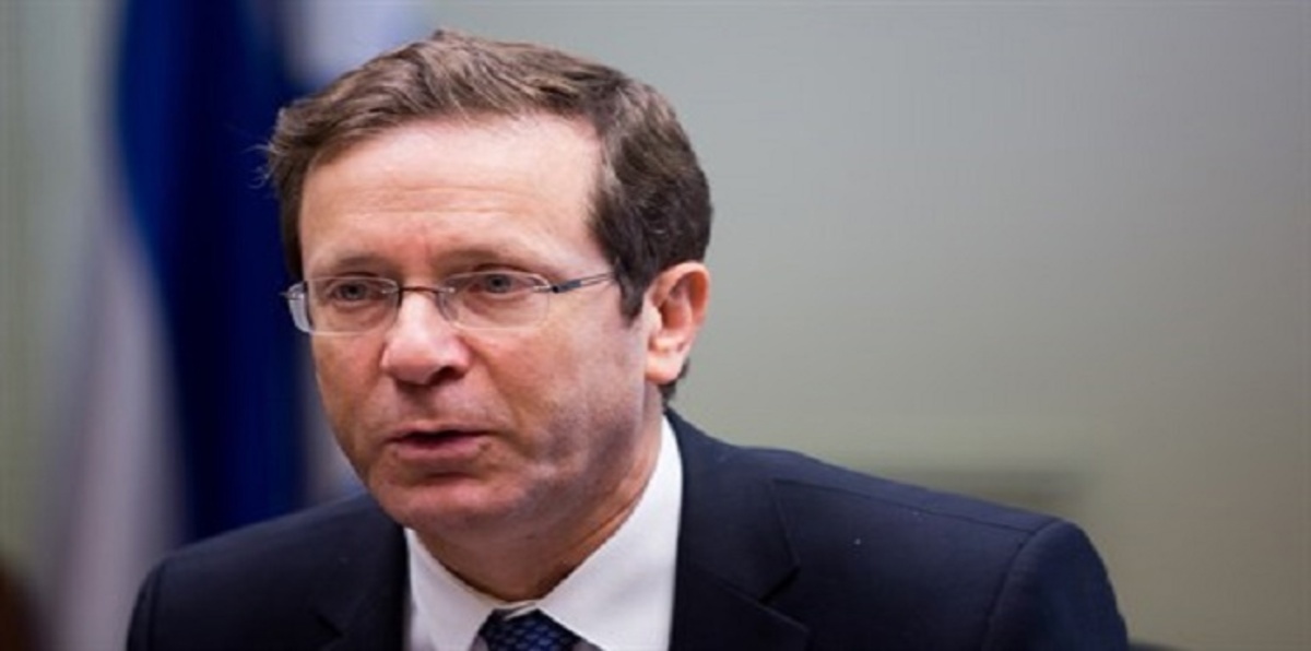 برلماني إسرائيلي يدعو لعزل البلدات العربية عن القدس