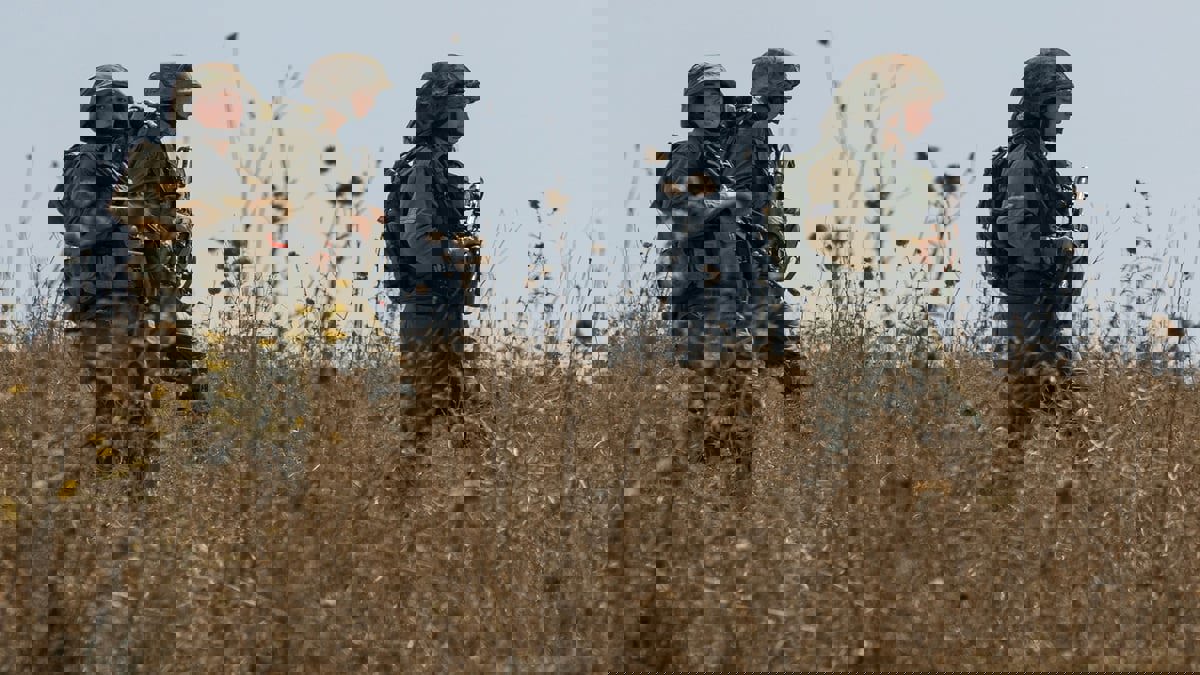 عودة الجدل بشأن دمج الإسرائيليات في وحدات قتالية